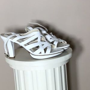 Naturalizer N5 Comfort White low heel Sandal